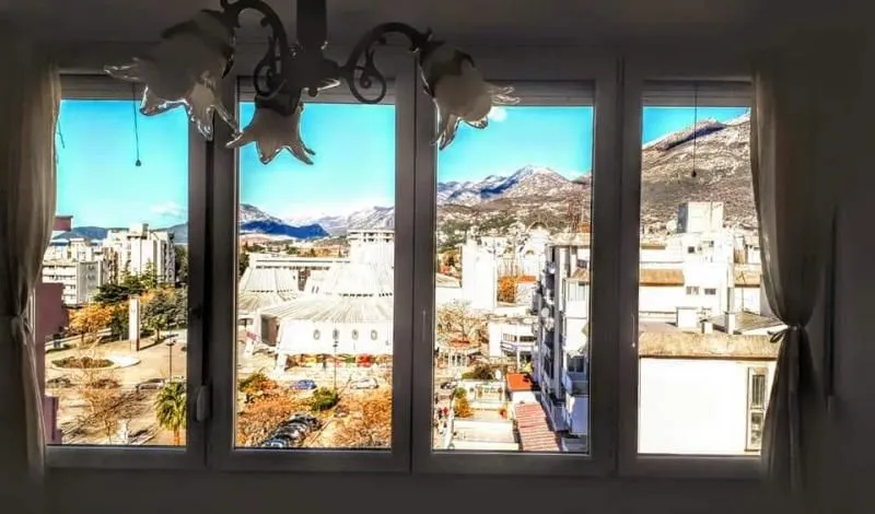 Izdavanje, jednosoban stan, 47m², Bar, Crna Gora