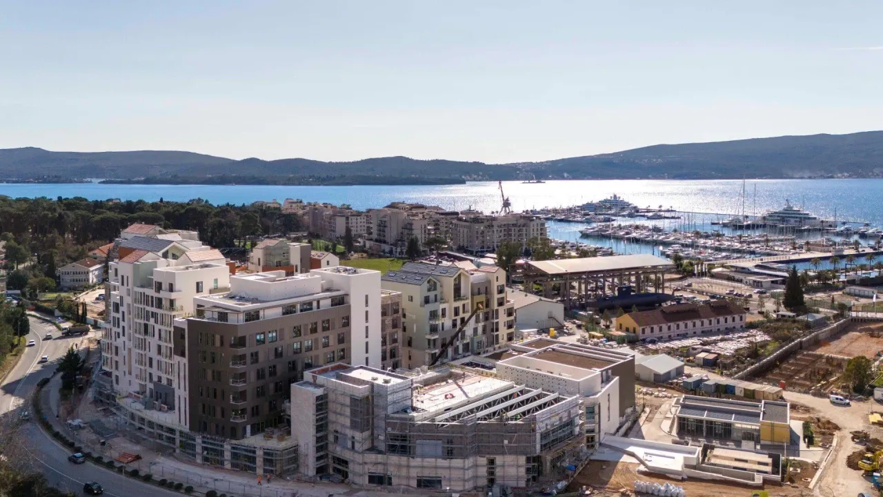 Prodaja, dvosoban stan, 102m², Porto Montenegro, Tivat