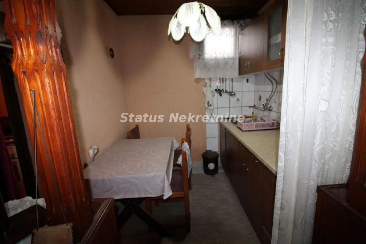 Prodaja, kuća, 115m², Titel, Novi Sad
