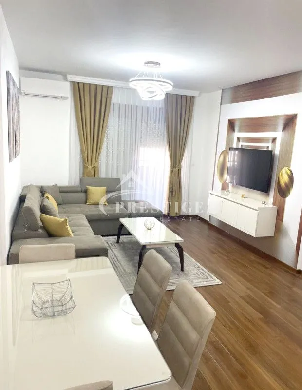 Rent, one bedroom apartment, 53m², Master Kvart, Podgorica