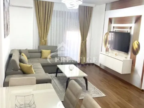 Izdavanje, jednosoban stan, 53m², Master Kvart, Podgorica - image 3