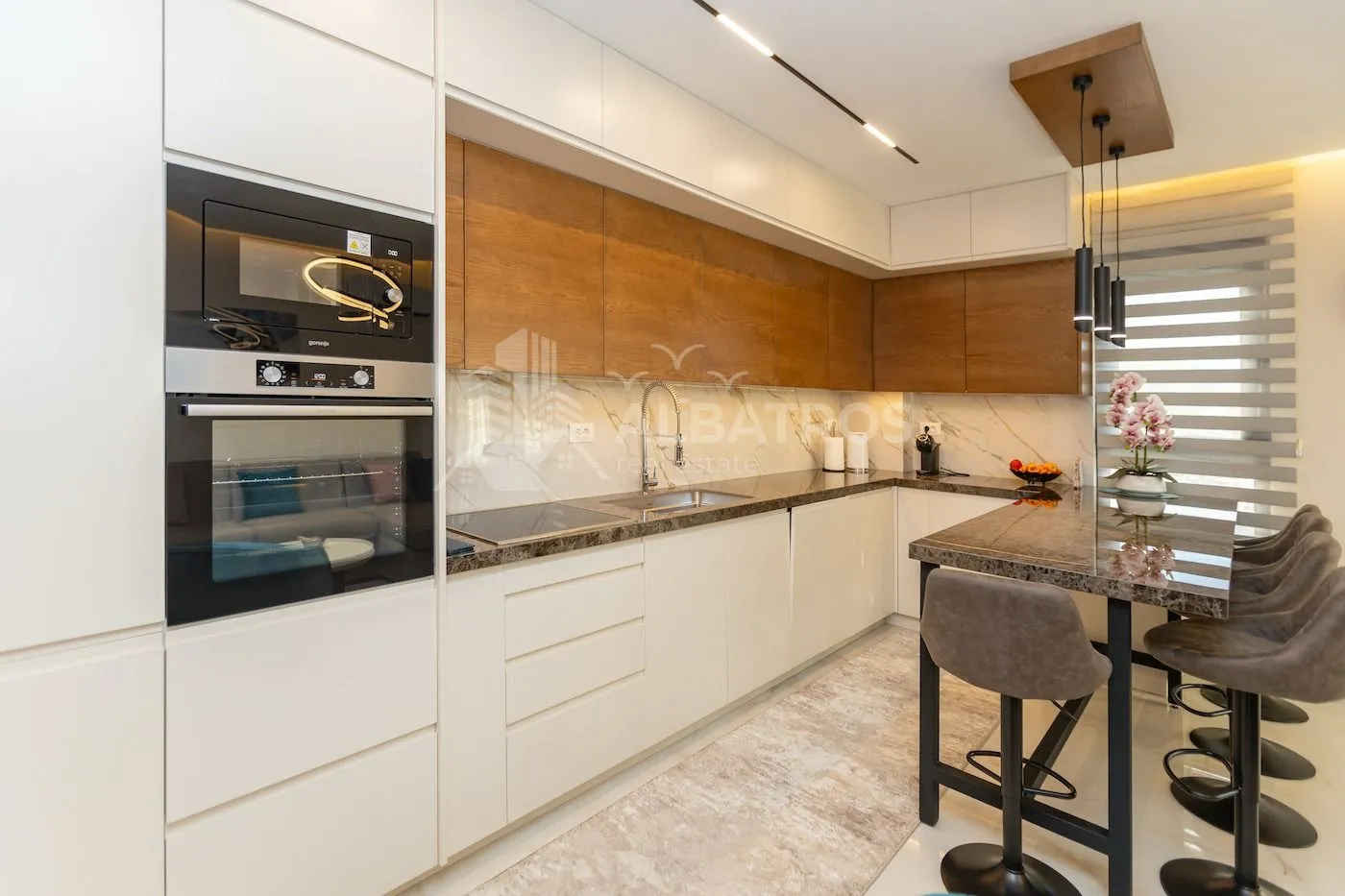 Rent, two bedroom apartment, 70m², Bar, Crna Gora