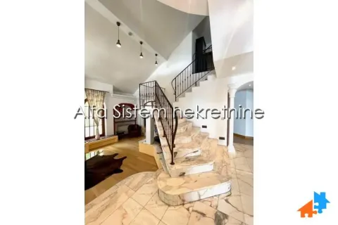 Rent, house, 250m², Autokomanda, Voždovac Sve Podlokacije - image 11