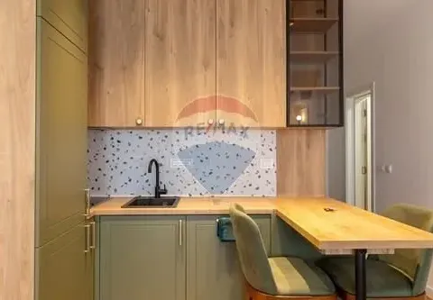 Izdavanje, jednosoban stan, 40m², Šušanj, Bar - image 11