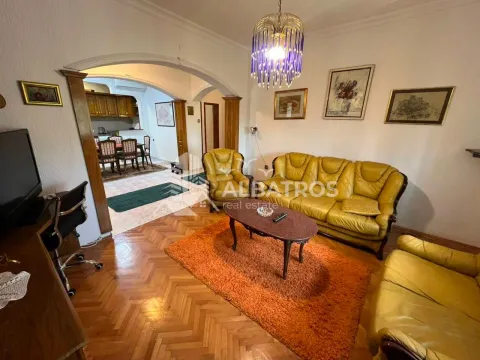 Rent, two bedroom apartment, 80m², Centar, Bar - image 3