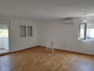 Izdavanje, dvosoban stan, 69m², Ljubović, Podgorica - image 3