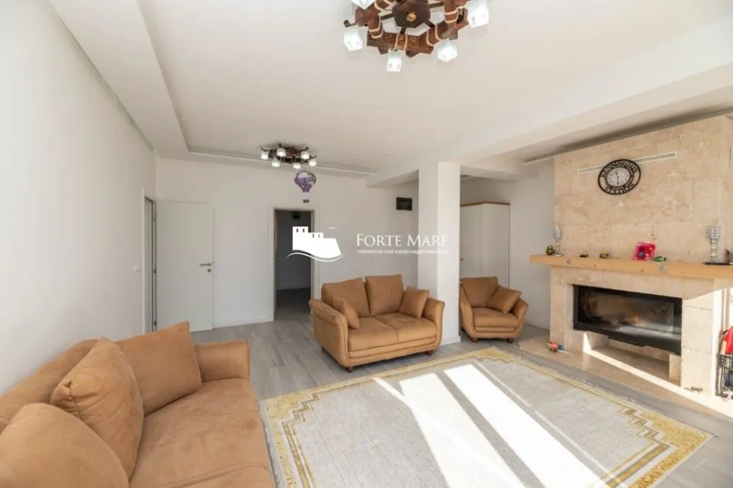 Sale, house, 273m², Baošići, Herceg Novi