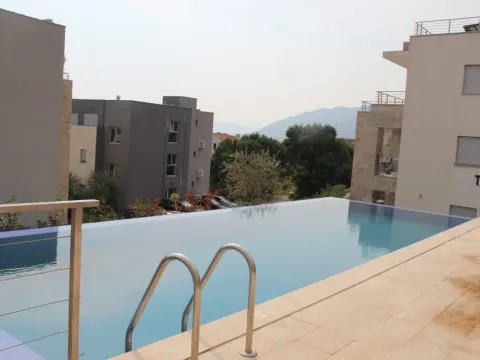 Rent, one bedroom apartment, 42m², Pod Kuk, Tivat - image 13