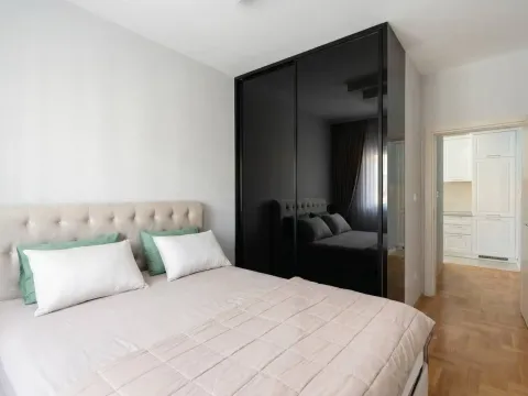 Sale, one bedroom apartment, 44m², Centar, Budva - image 1