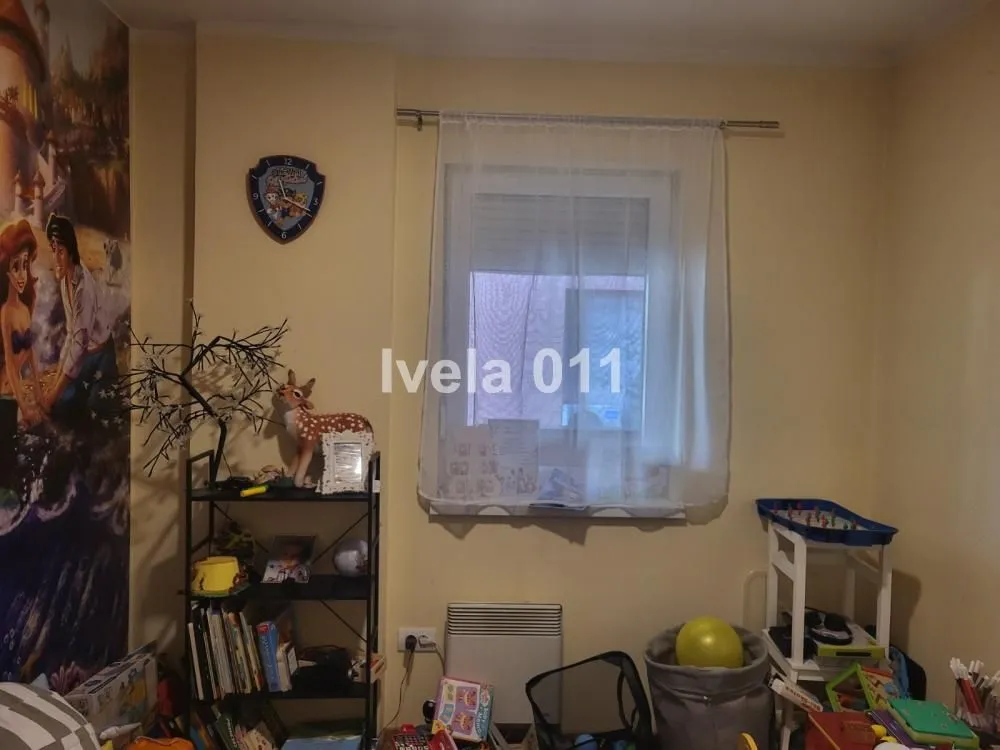 Sale, three bedroom apartment, 83m², Uciteljsko Naselje, Zvezdara Sve Podlokacije
