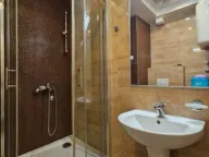 Sale, three bedroom apartment, 90m², Centar, Budva - image 13