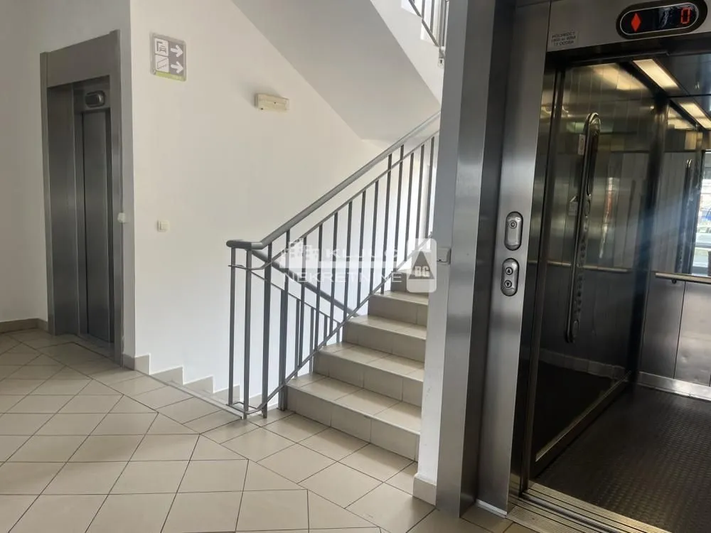 Sale, two bedroom apartment, 52m², Belvil, Beograd
