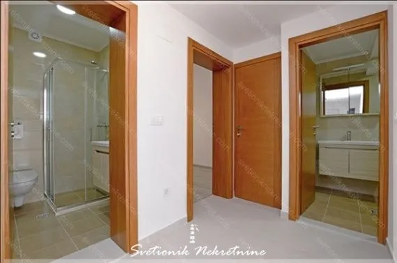Prodaja, trosoban stan, 115m², Gomila, Herceg Novi
