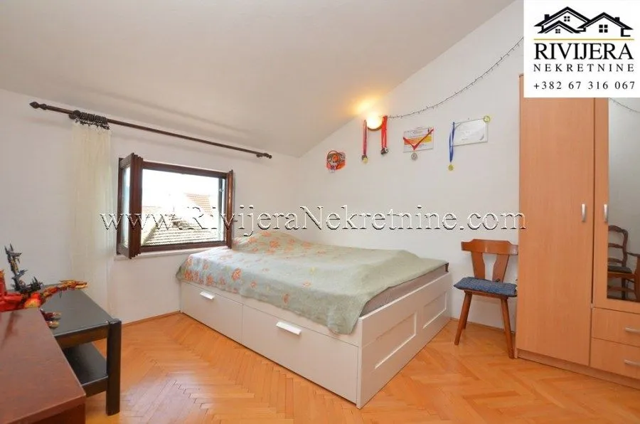 Prodaja, kuća, 150m², Zelenika, Herceg Novi