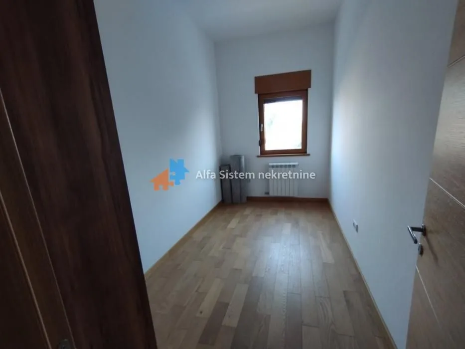 Rent, four bedroom apartment, 85m², Trošarina, Voždovac Sve Podlokacije