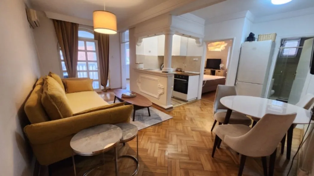 Prodaja, dvosoban stan, 67m², Velji Vinogradi, Budva