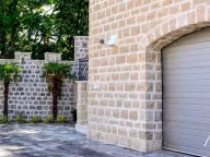 Sale, house, 382m², Stoliv, Kotor - image 11