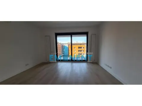 Izdavanje, dvosoban stan, 60m², Novi Beograd Blok 67, Novi Beograd Sve Podlokacije - image 2