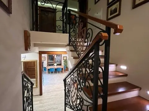 Prodaja, kuća, 500m², Bar, Crna Gora - image 16