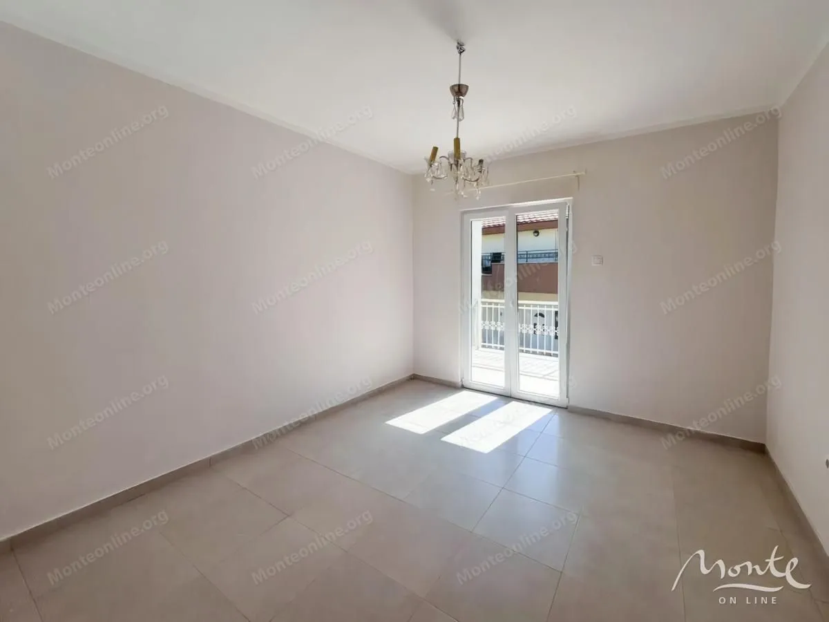 Prodaja, kuća, 150m², Prčanj, Kotor