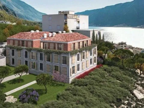 Prodaja, trosoban stan, 99m², Dobrota, Kotor - image 6