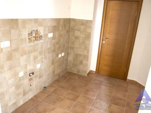 Sale, three bedroom apartment, 111m², Rozino, Budva - image 6