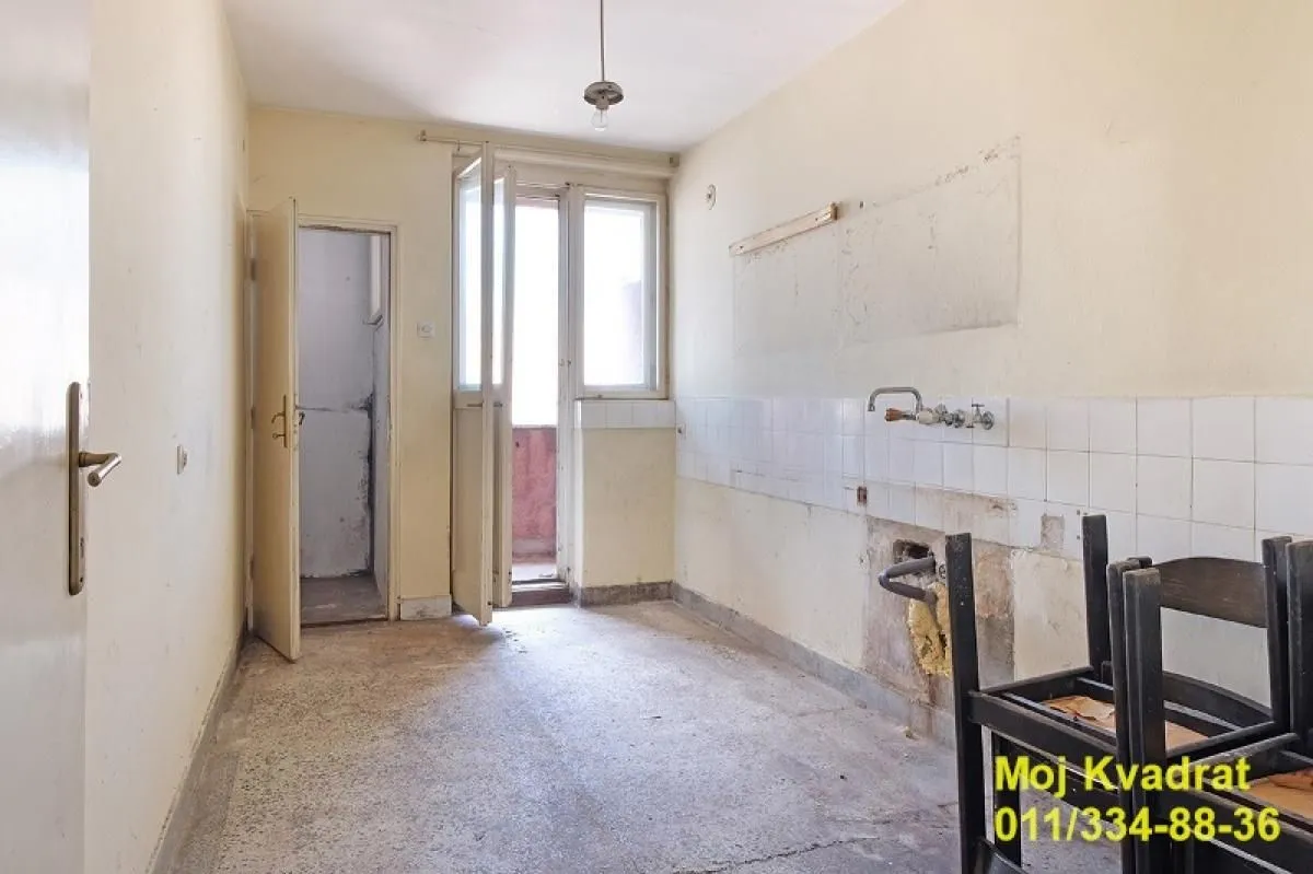 Prodaja, trosoban stan, 64m², Lion, Zvezdara Sve Podlokacije