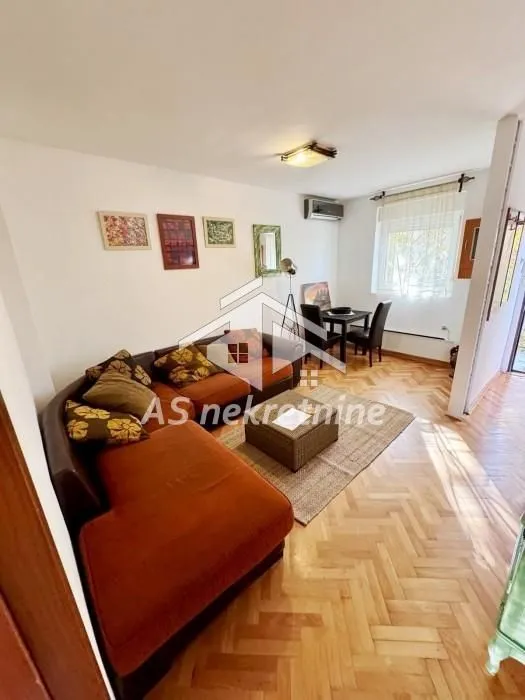 Rent, two bedroom apartment, 40m², Zemun Sve Podlokacije, Beograd