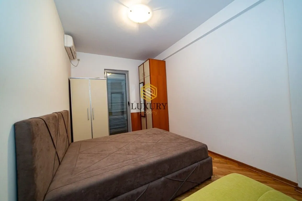 Rent, one bedroom apartment, 67m², Centar, Budva