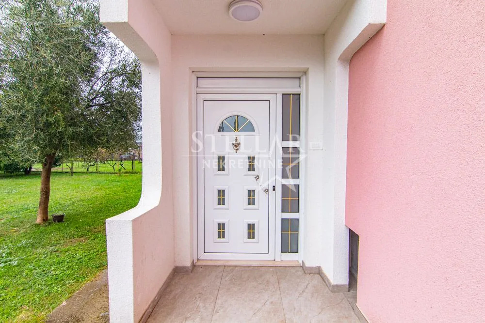 Rent, two bedroom apartment, 70m², Gornja Gorica, Podgorica
