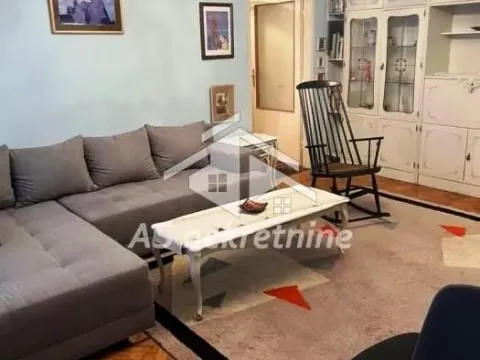 Izdavanje, trosoban stan, 90m², Tašmajdan, Palilula Sve Podlokacije - image 3