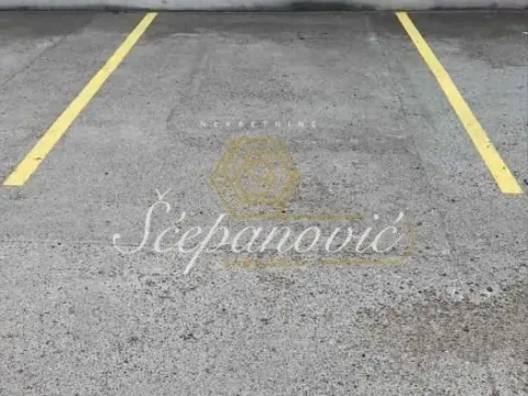 Izdavanje, dvosoban stan, 54m², Centar, Novi Sad - image 10