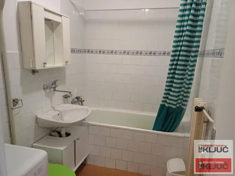 Izdavanje, jednosoban stan, 43m², Liman 3, Novi Sad Sve Podlokacije - image 10