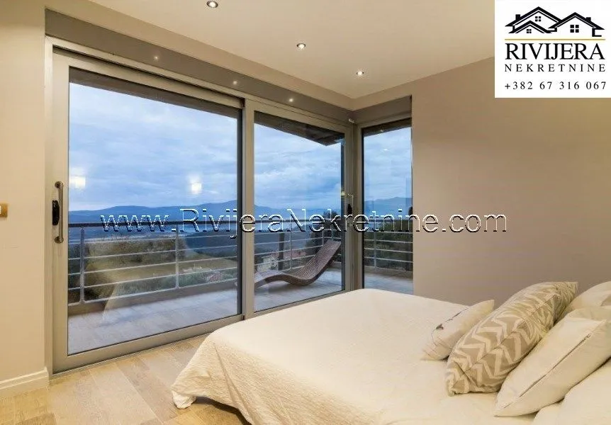 Sale, two bedroom apartment, 119m², Tivat, Crna Gora