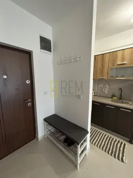 Sale, studio apartment, 24m², Stari Aerodrom, Podgorica - image 2