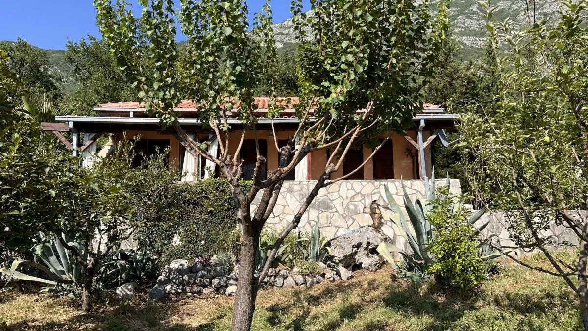Prodaja, kuća, 72m², Risan, Kotor