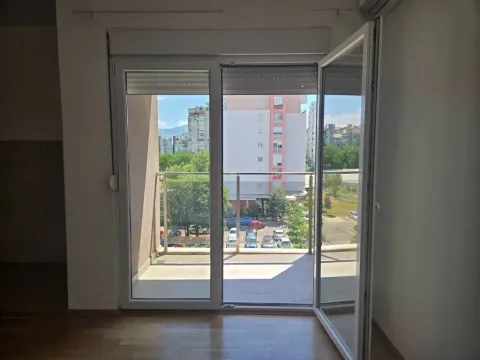 View from the terrace of the city neighborhood. - image 6