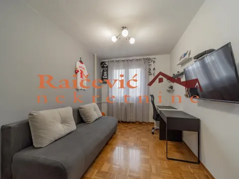 Prodaja, dvosoban stan, 72m², Zvezdara Sve Podlokacije, Beograd - image 14