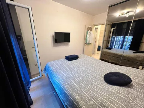 Rent, one bedroom apartment, 47m², City Kej, Podgorica - image 5