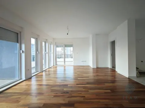 Sale, three bedroom apartment, 131m², Kod Big Fashion-a, Podgorica - image 15