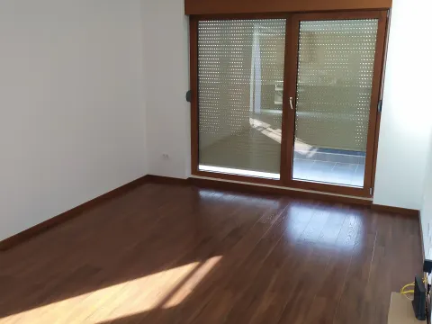 Rent, three bedroom apartment, 93m², Master Kvart, Podgorica - image 5