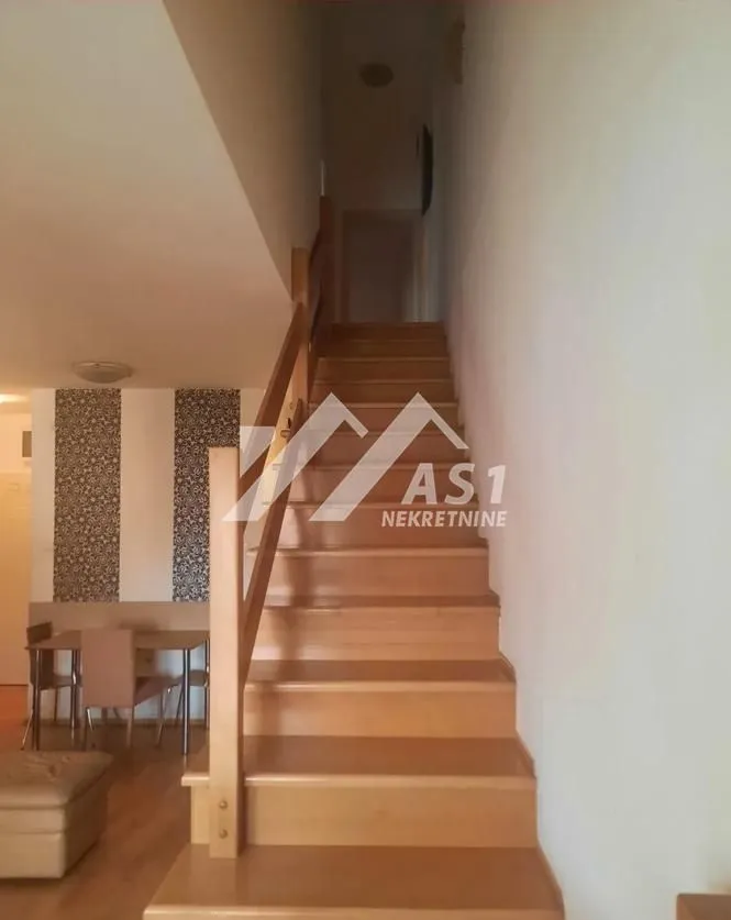 Izdavanje, dvosoban stan, 61m², Bulevar Oslobodjenja, Novi Sad Sve Podlokacije