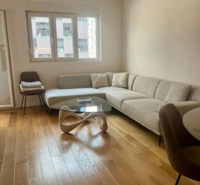 Prodaja, dvosoban stan, 68m², Central Point, Podgorica