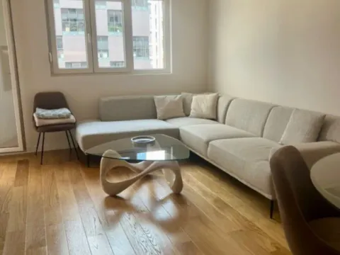 Prodaja, dvosoban stan, 68m², Central Point, Podgorica