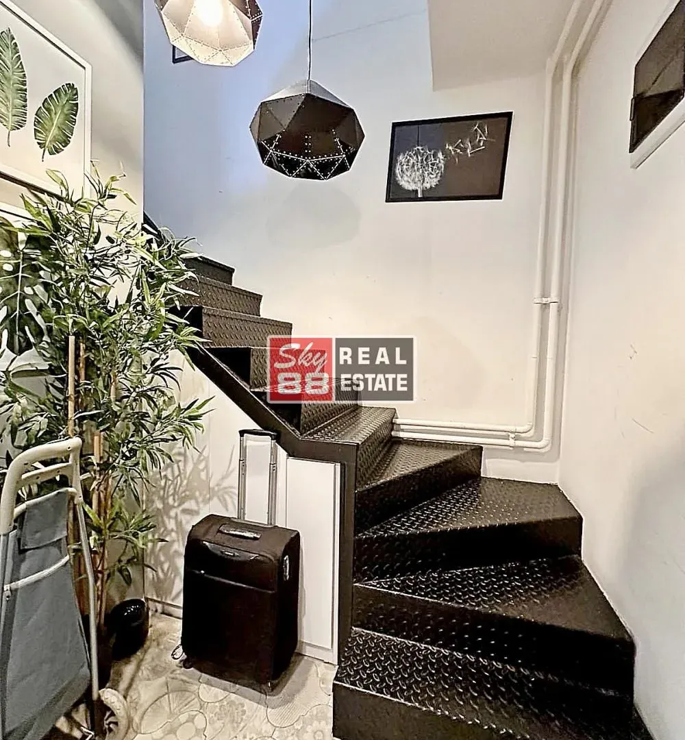 Sale, apartment, 172m², Stari Grad, Beograd