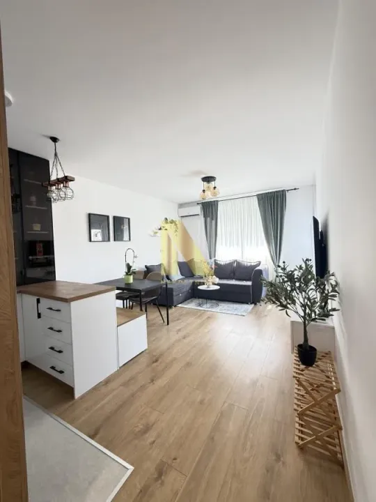 Izdavanje, trosoban stan, 66m², Adice, Novi Sad Sve Podlokacije