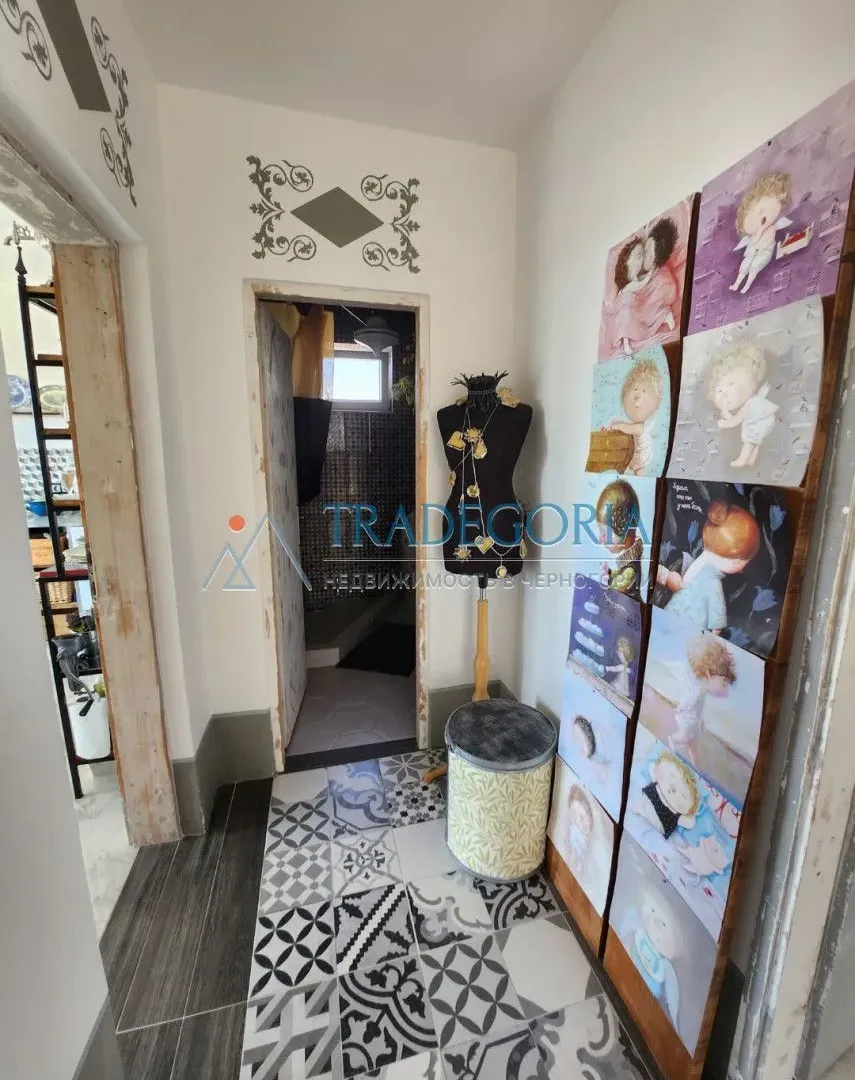 Prodaja, jednosoban stan, 75m², Bar, Crna Gora
