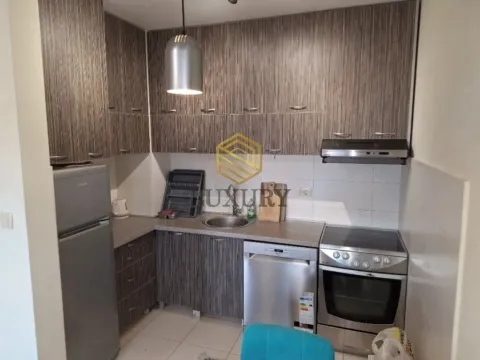 Izdavanje, jednosoban stan, 43m², Stari Aerodrom, Podgorica - image 6