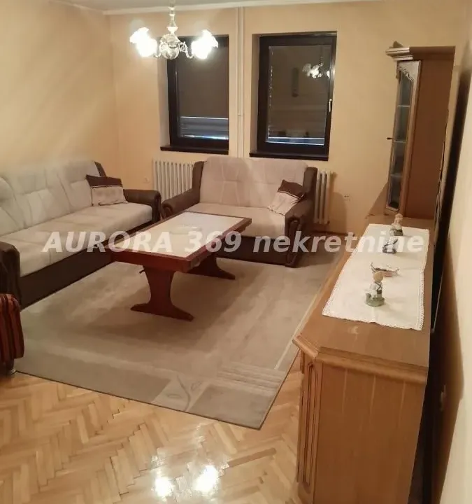 Rent, two bedroom apartment, 70m², Bulevar patrijarha Pavla, Novi Sad Sve Podlokacije