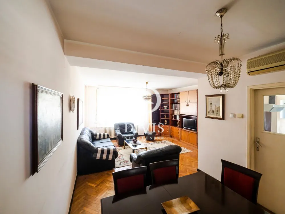 Prodaja, kuća, 103m², Dedinje Sve Podlokacije, Beograd